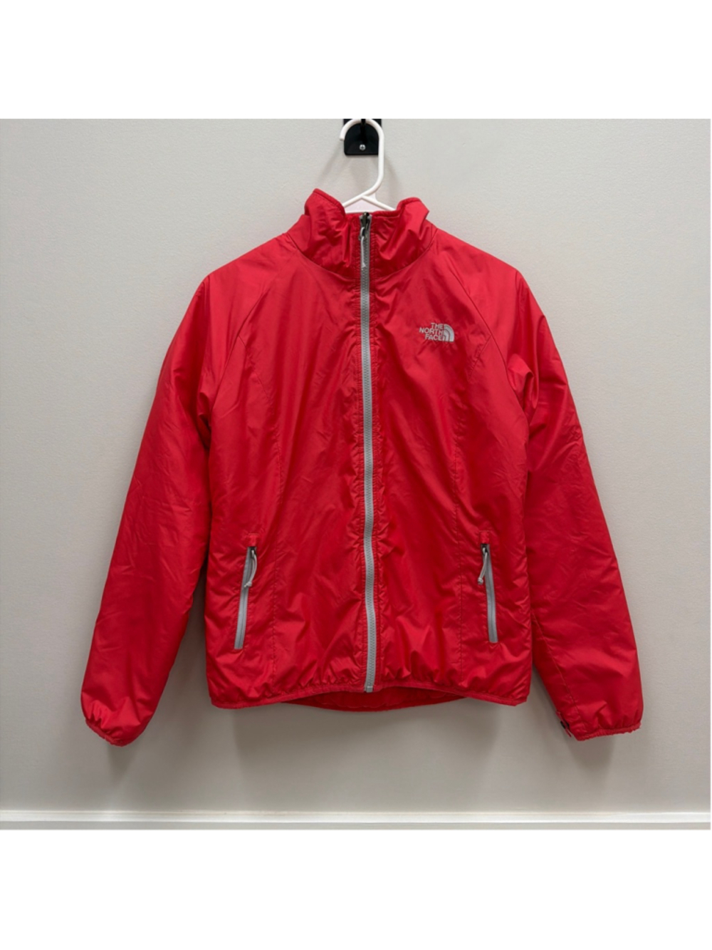 The North Face Lightweight Red Women's Puffer Jacket Sz Small!